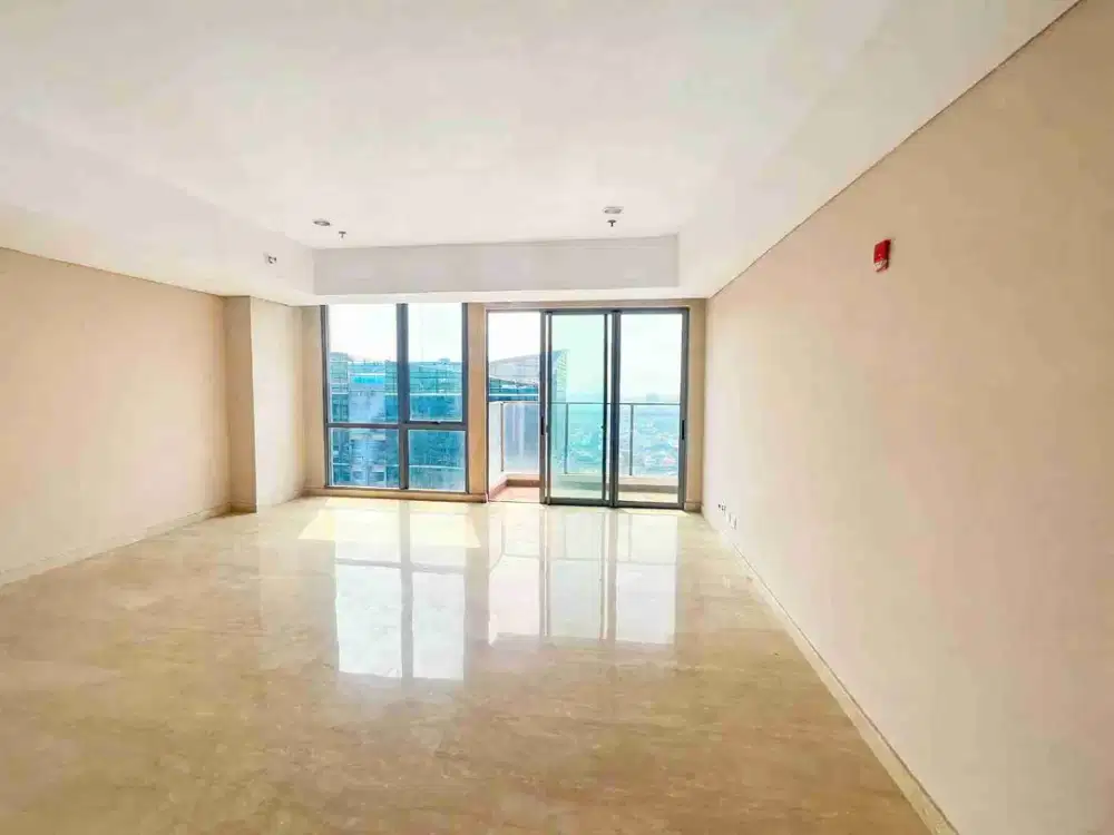 Holland Village 2BR 118M2 Private Lift Cempaka Putih Pet Friendly