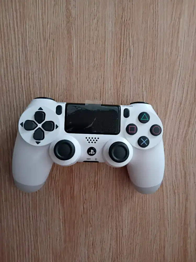 Controller PS4 DualShock 4 Wireless Putih – Stik PS4