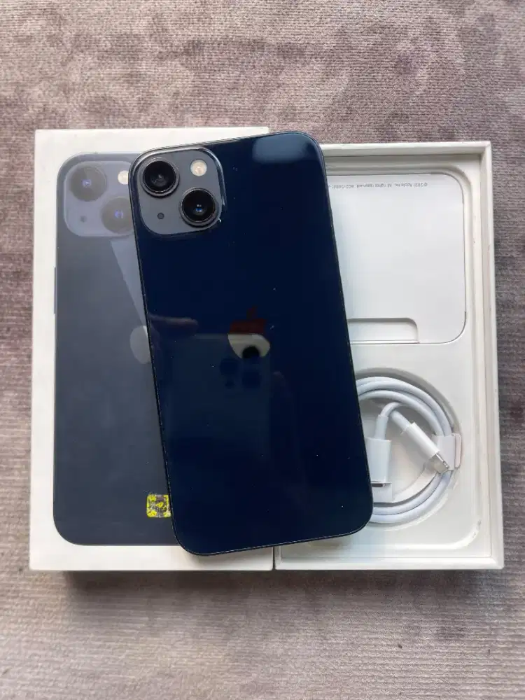 iPhone 13 128GB iBox