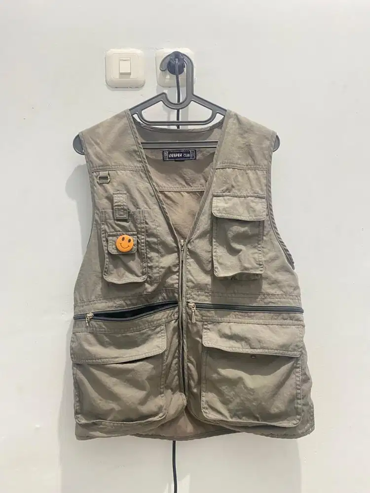 VEST ABUUUUUUUU