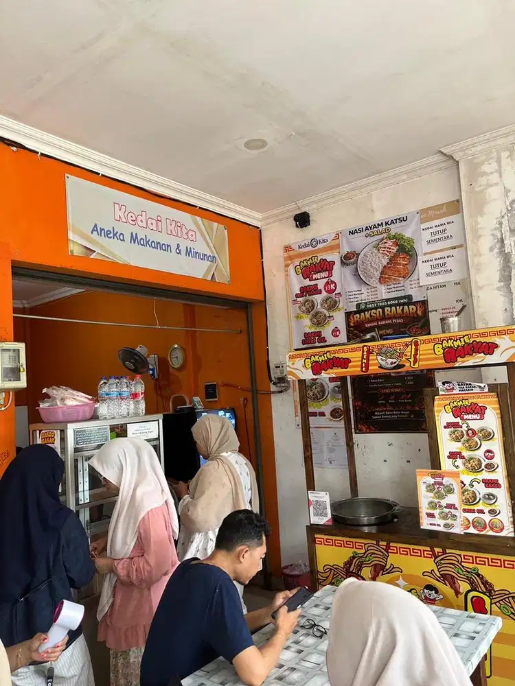 BUTUH KARYAWAN KASIR
