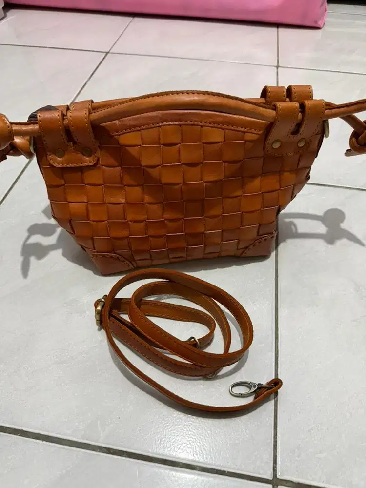 Tas Kulit Garut