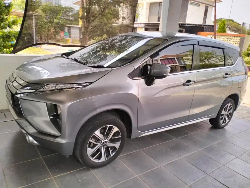 Dijual mobil rawatan pribadi dari baru