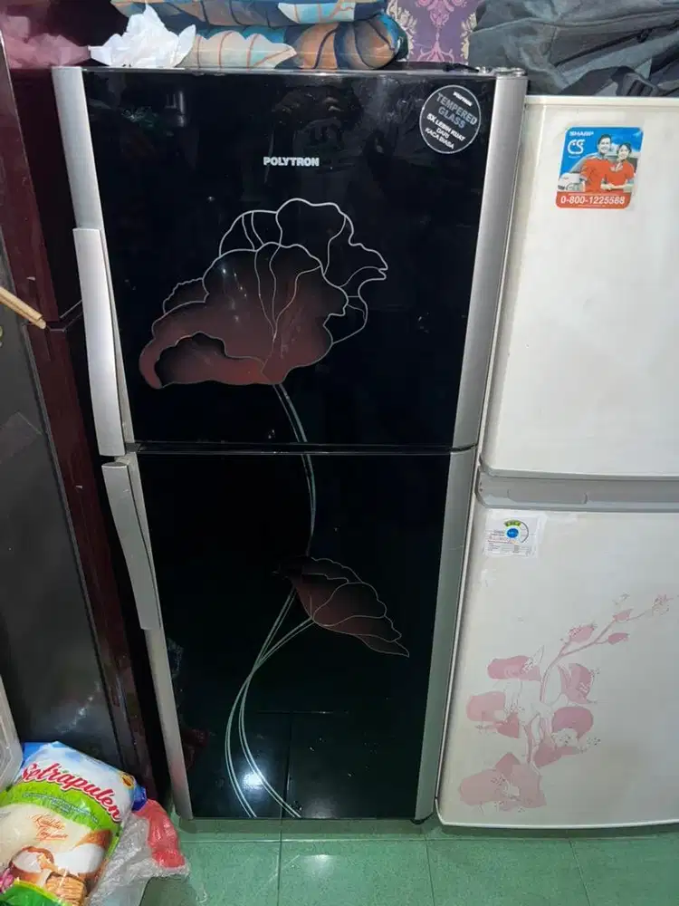 Kulkas Polytron Kaca 2 Pintu
