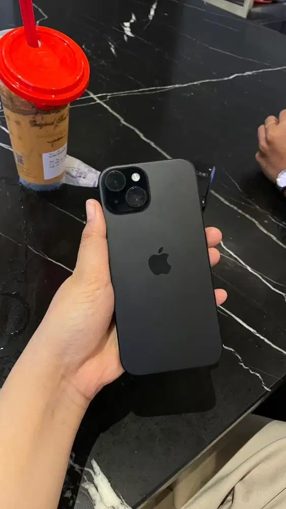 IPHONE 15 BASIC EXIBOX