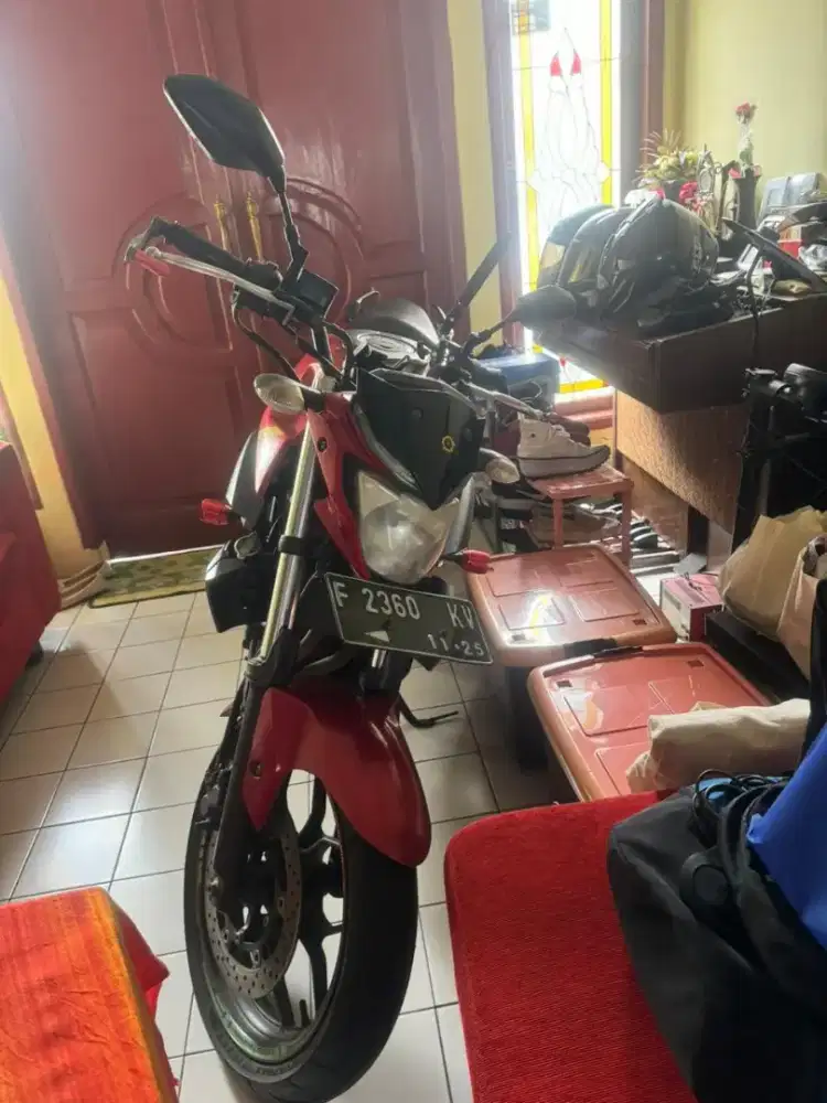 Yamaha MT-25 Tahun 2015 soul red matalic