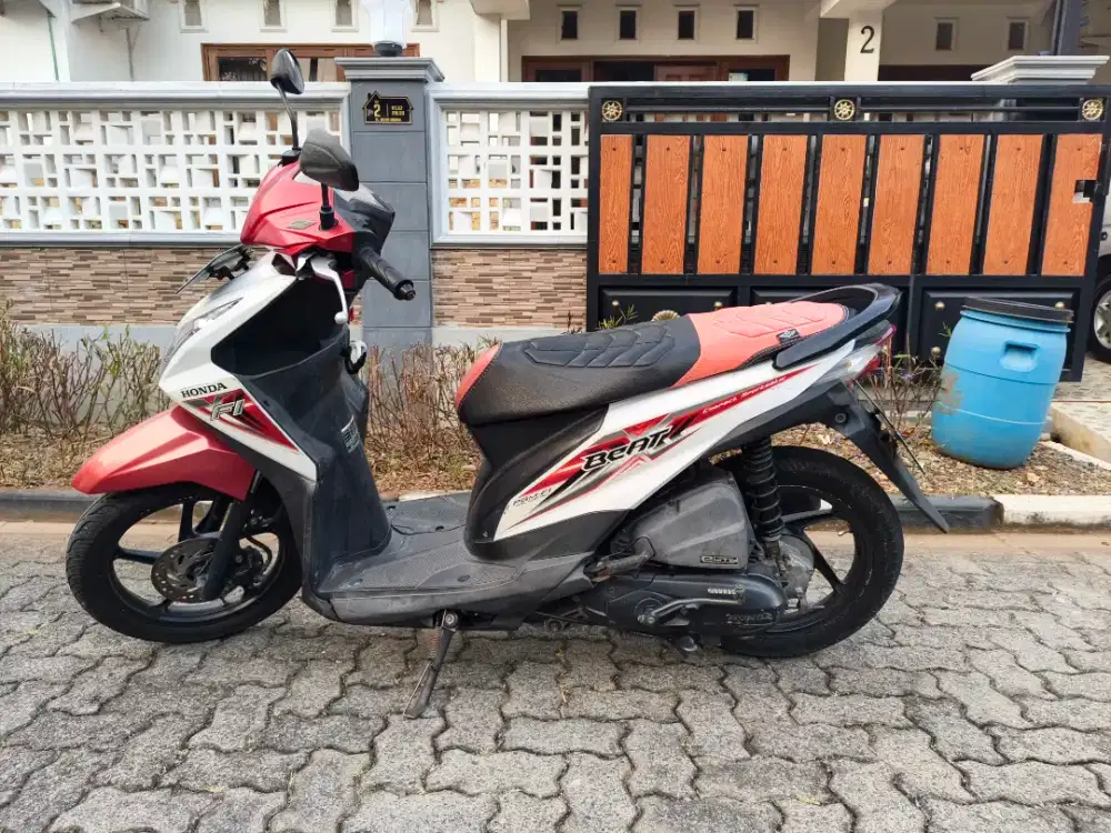 Dijual honda beat tahun 2016