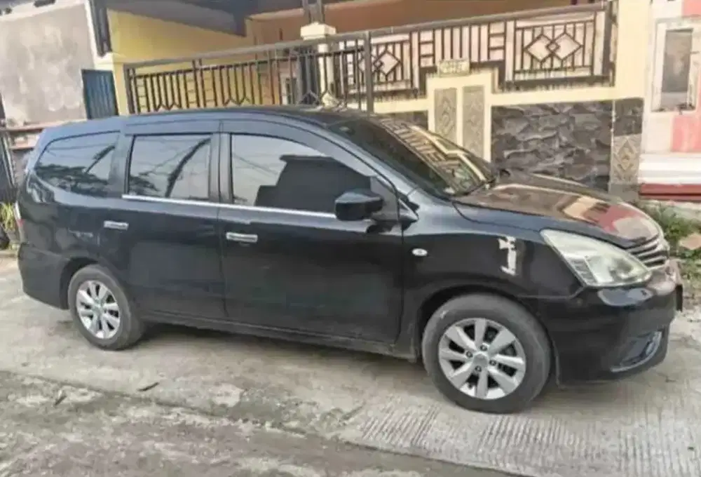 Livina 2014 Type SV Matic