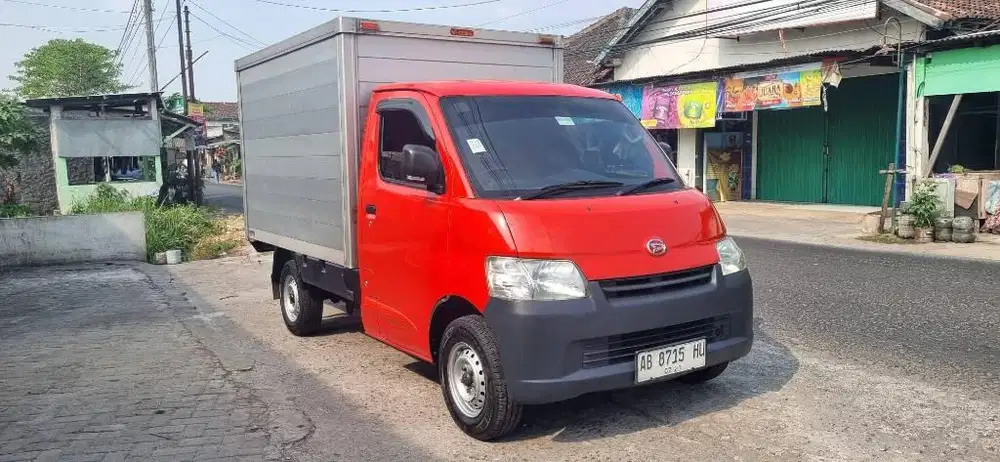 Grand max box 1.3