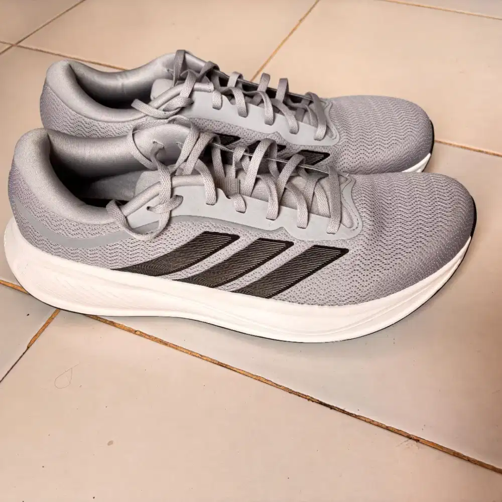 Sepatu Adidas Response Runners 2 Grey