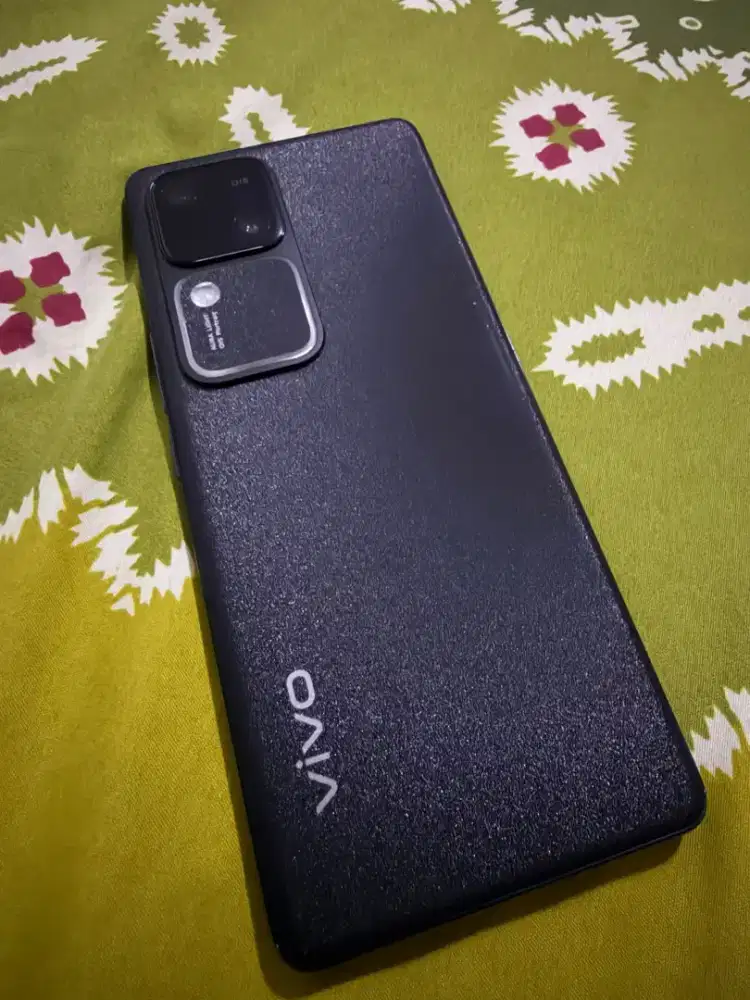 Vivo V30 5G Retak Normal Tt Iphone 13 Baca Deskripsi