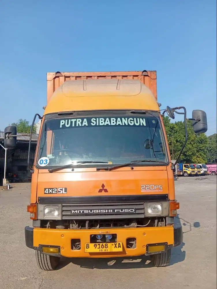 DIJUAL MITSUBISHI FUSO 220PS 2019 TRUK BOX SIAP PAKAI SIAP KERJA