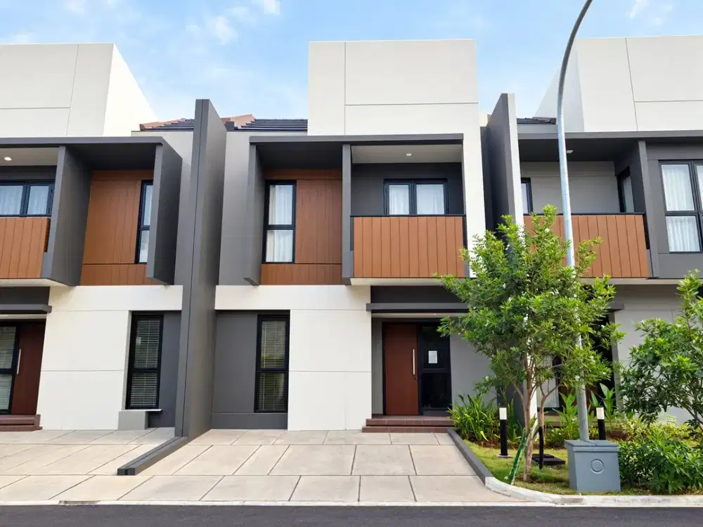 Disewakan Rumah Siap Huni di Cluster Regia Summarecon Crown Gading