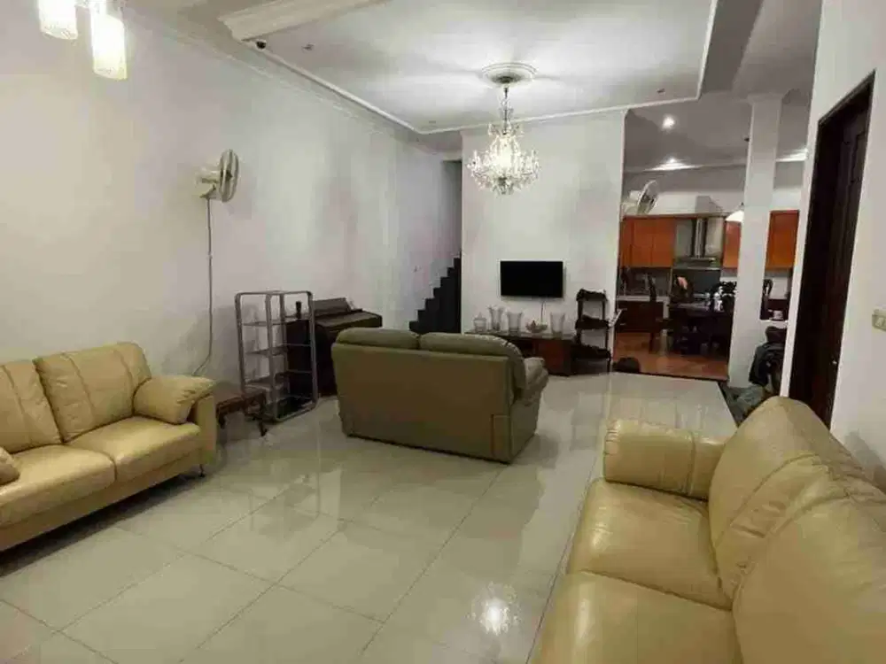 Disewakan Rumah Hook Cantik Siap Huni Furnished di Perumahan BRI Dekat Kota Bintang Jakasampurna Bekasi