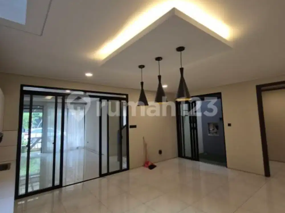 Jarang Ada!! Rumah Baru Kamar 4 Harga Cuman 3 M An Di Kota Baru Parahyangan