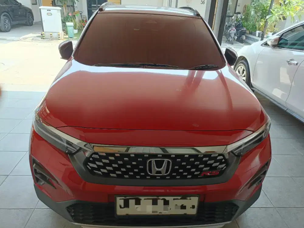 Jual CASH Honda WRV RS Two Tone SENSING 2024