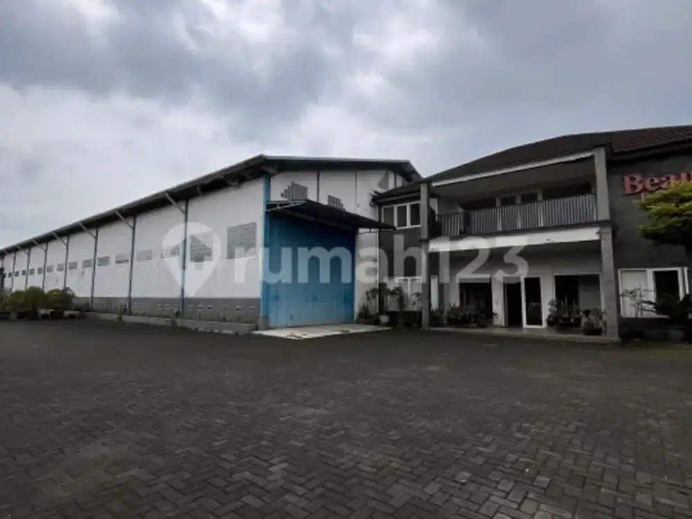 Pabrik Gudang Ada Bangunan Kantor Hanya 10 Menit Dari Tol Summarecon & Stasiun Whoosh