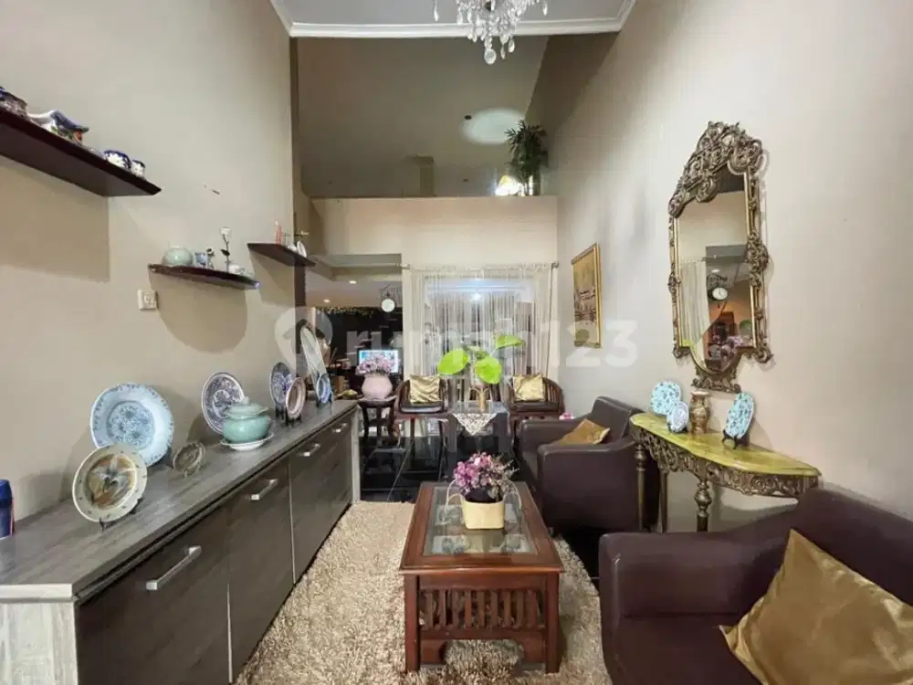 Rumah Full Furnished Bagus Harga Di Bawah Pasaran - Cluster Strategis Kota Baru Parahyangan