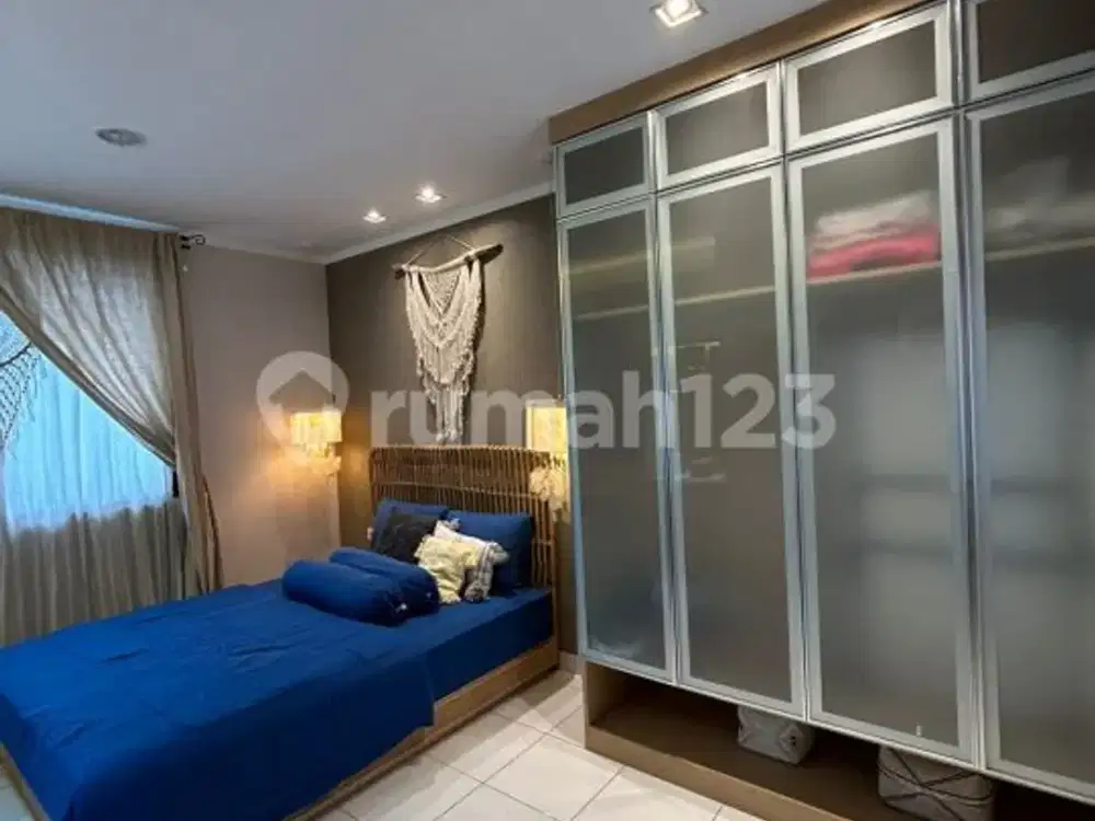 Turun Harga 200 Juta!! Jual Cepat Rumah Berikut Furnished Di Cluster Dayana - Summarecon Bandung