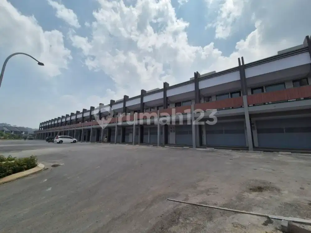 Turun Harga 700 Juta!! Ruko 100% Baru Di Kota Baru Parahyangan Lokasi Strategis Dekat Bumiluhur