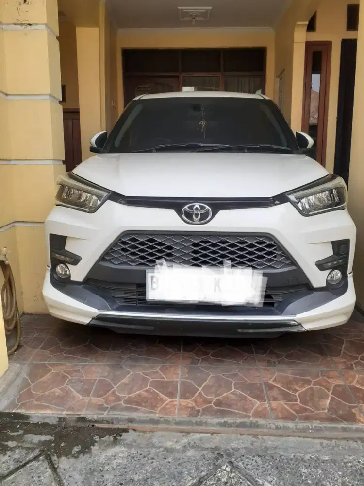 Mobil Dijual Toyota turbo Raize tahun 2021 surat lengkap pajak panjang