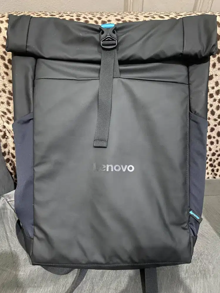 Tas Laptop Lenovo Loq Gaming 17 Original Bawaan Laptopnya