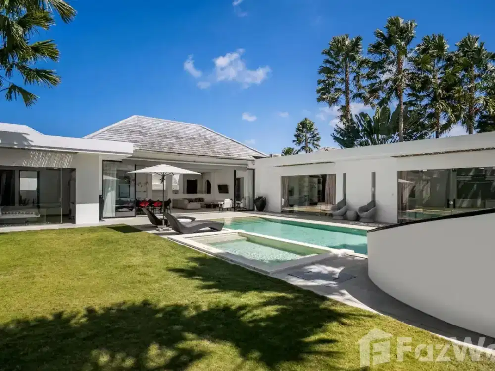 4 Bedroom Villa for sale in Berawa, Bali