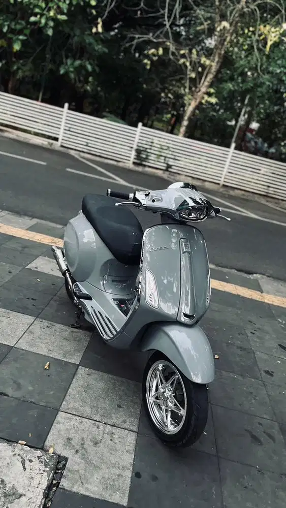 VESPA SPRINT 2023 ABU