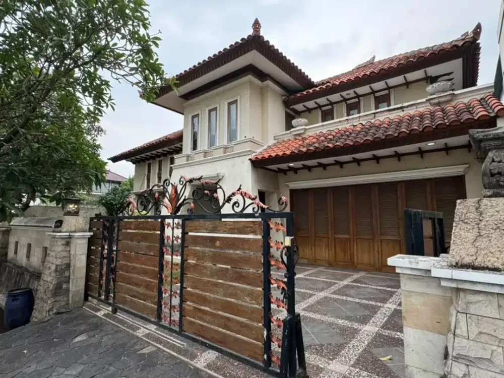 Dijual Rumah Taman Permata Milenium LT 510 Halaman Luas Lippo Karawaci