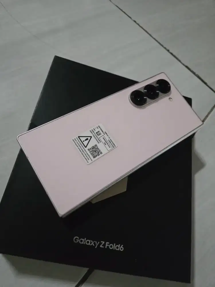 Samsung z fold 6