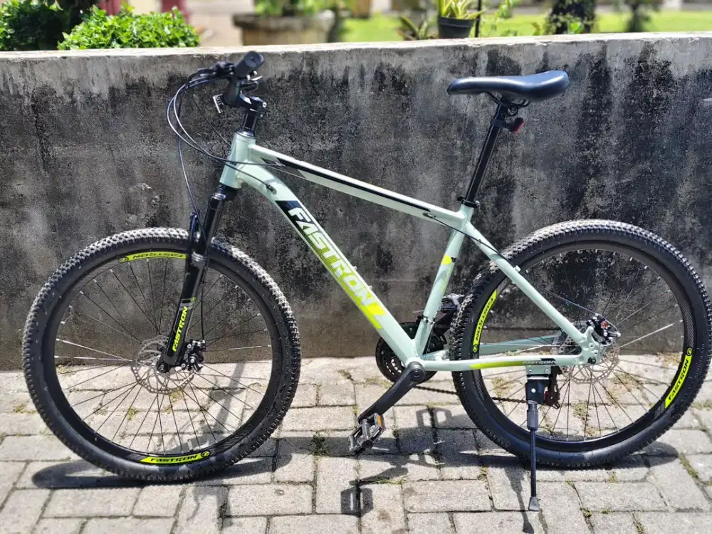Sepeda Fastron 2026