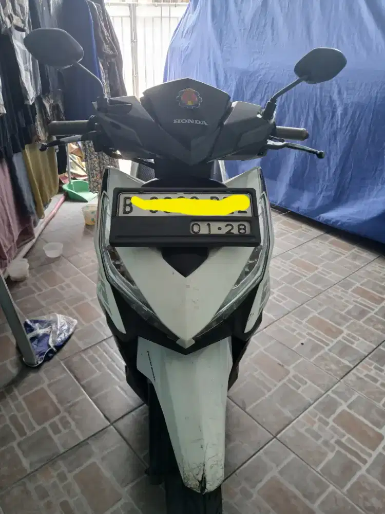 DIJUAL CEPAT TANPA PERANTARA HONDA BARIO 150 Cc Thn 2018