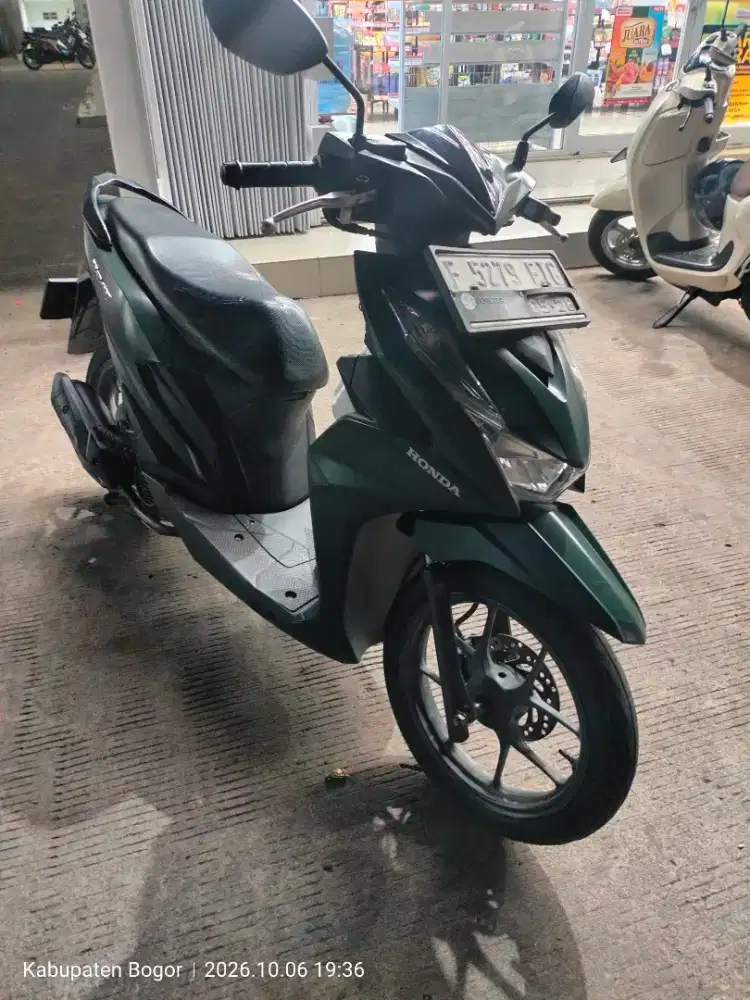 Beat 2024 hijau army pajak hidup