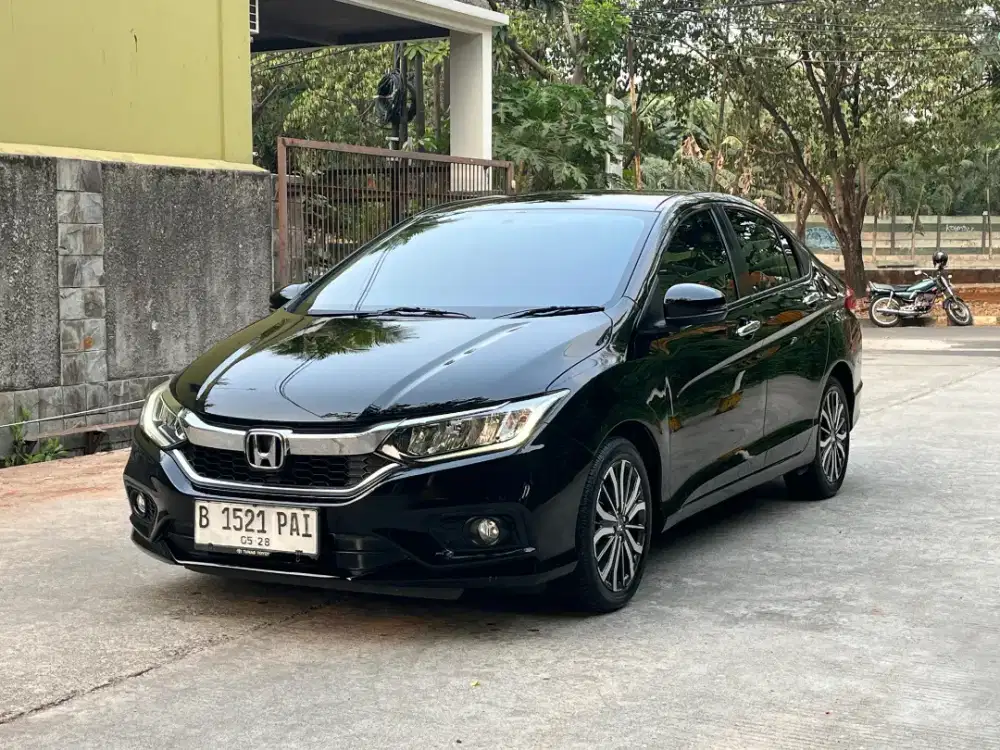 City E AT 2018. KM 71 ribu