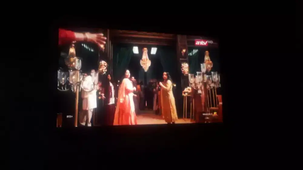 TV LG 43 IN SUDAH SMART TV BARU 3 BULAN BELI MASIH SEGEL PABRIK