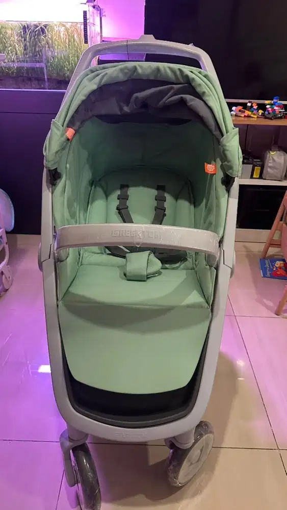 Dijual stroller greentom bonus diaper bag