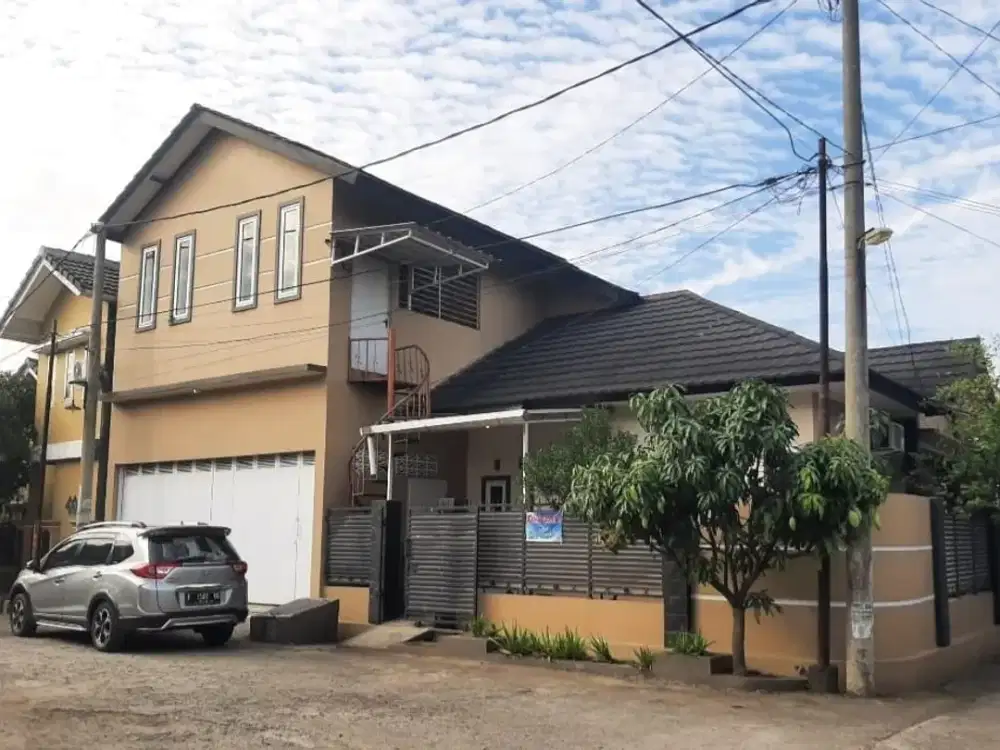 JUAL RUMAH SIAP HUNI SANGAT TERAWAT DI CIPAMOKOLAN RIUNG  BANDUNG