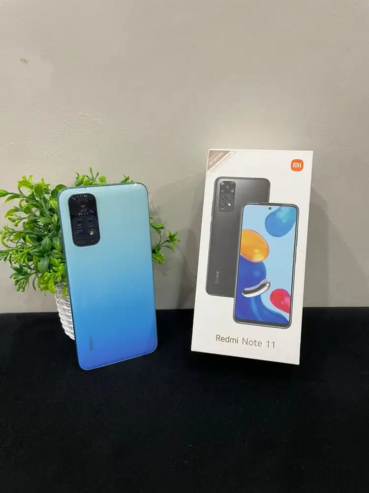 Xiaomi Redmi Note 11 4/128 Blue Kelengkapan HP Dus Kepala Cas