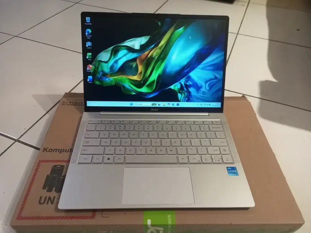 Acer lite 14| i3 1215U | 8/512 GB