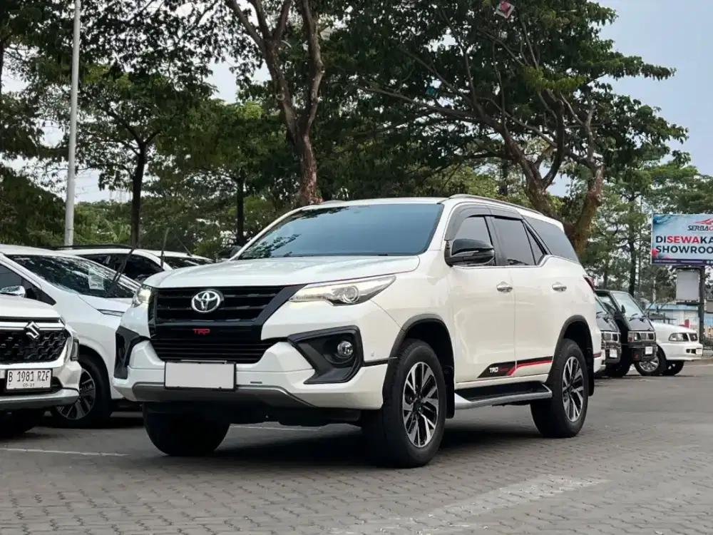 TERAWAT SIAP PAKAI!! TOYOTA FORTUNER  2.4 VRZ TRD DIESEL AT MATIC 2018