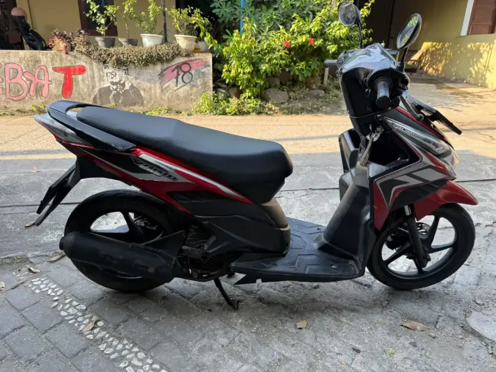 Honda Vario techno tahun 2010 plat B jakarta