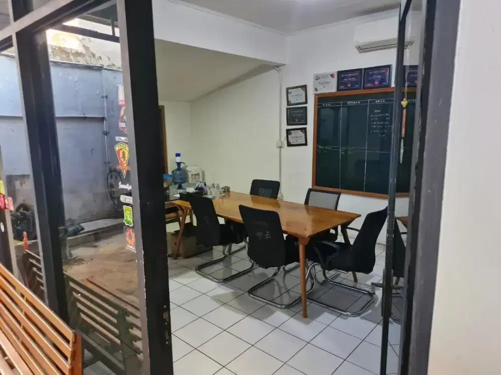 Disewakan Ruang Usaha Posisi Strategis Main Road Ahmad Yani Kota Bandung