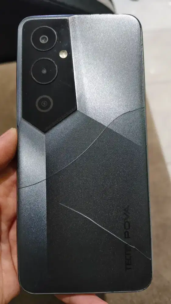 Tecno pova 4pro , ram 8+5/256