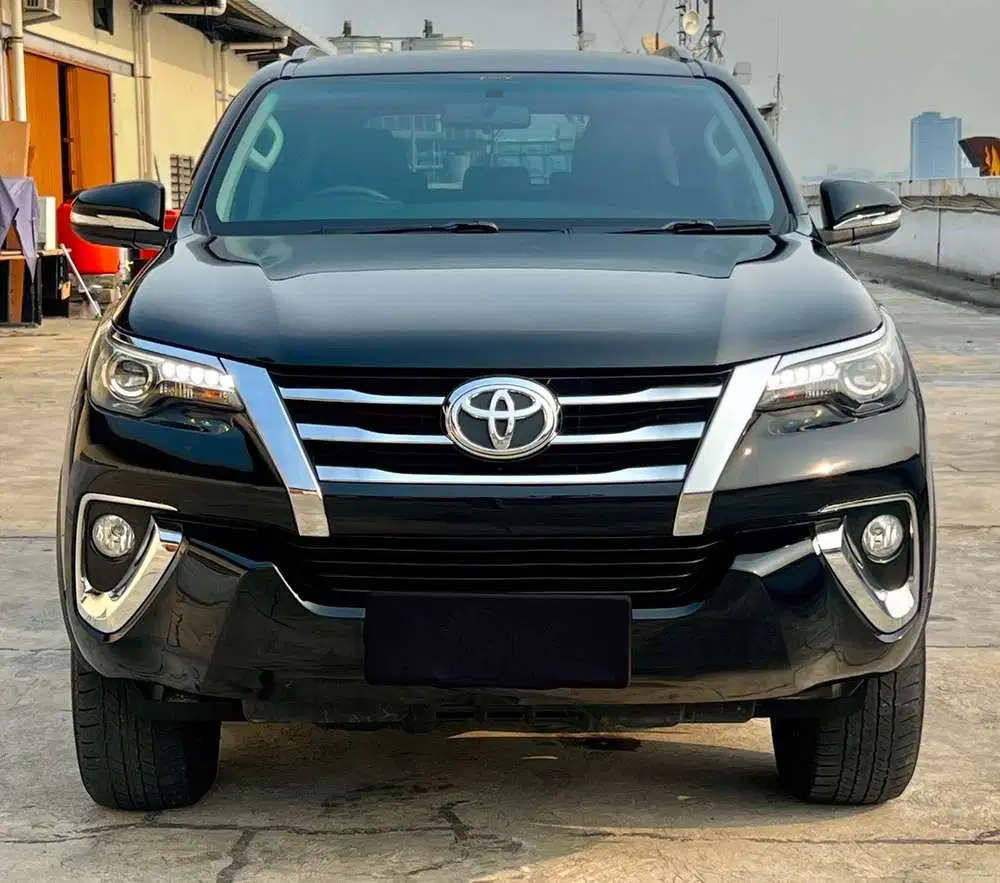 TOYOTA FORTUNER 2.4 DIESEL AT TAHUN 2017