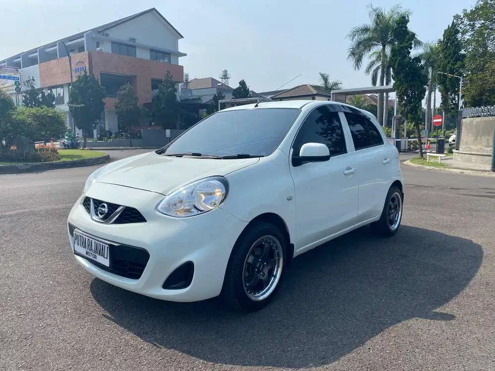 NISSAN MARCH 1.2 AT 2016