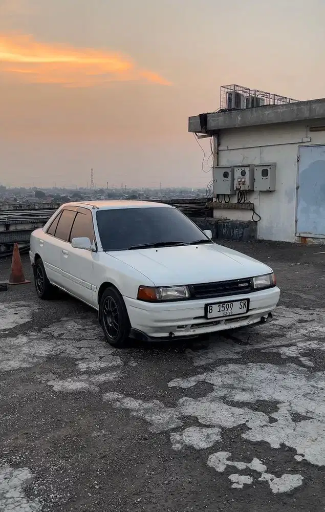 Mazda Interplay 323