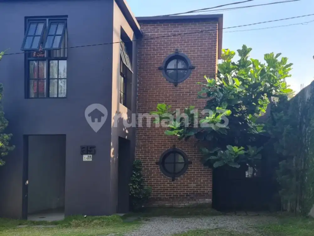 Rumah Modern Minimalis di Bukit Dago Bandung