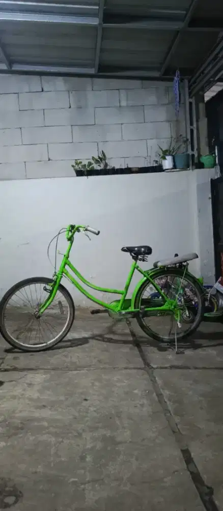 Sepeda ontel ijo