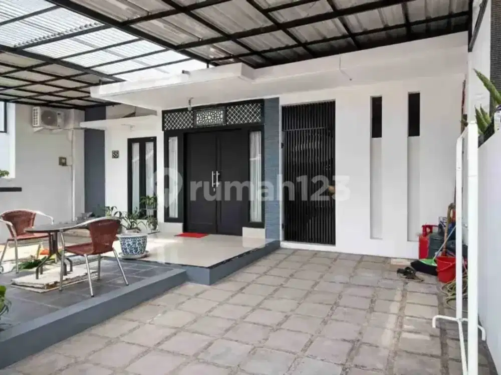 Rumah Bagus Siap Huni di Perumahan Batununggal Indah Bandung