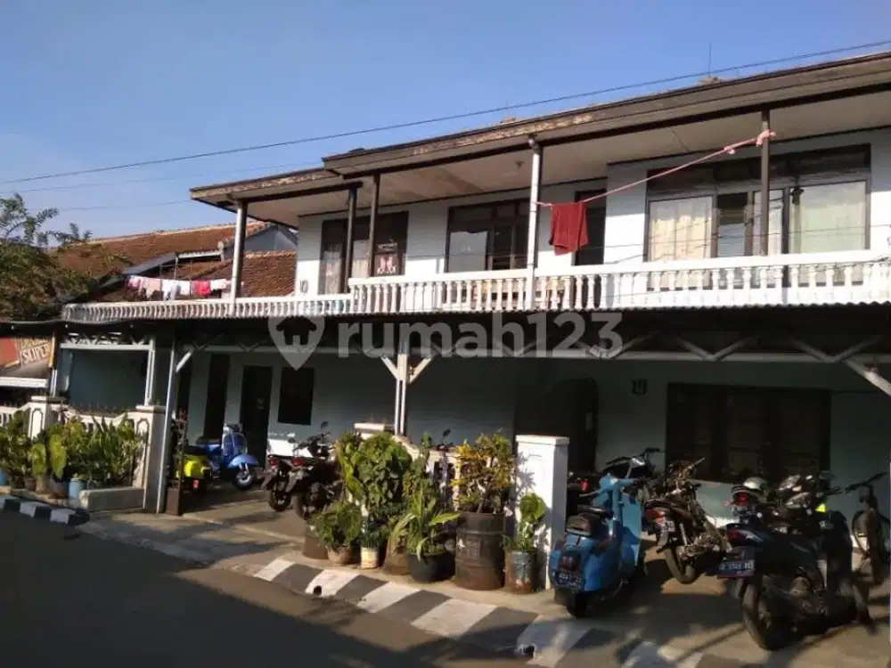 Rumah Hitung Tanah di Jalan Jakarta Area A Yani Riau Bandung